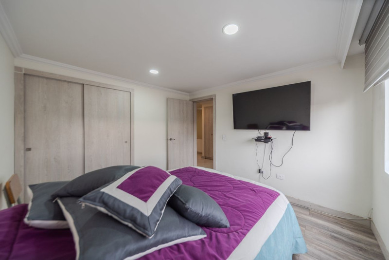 Casa EN VENTA EN Modelia, código: 28009 - 25