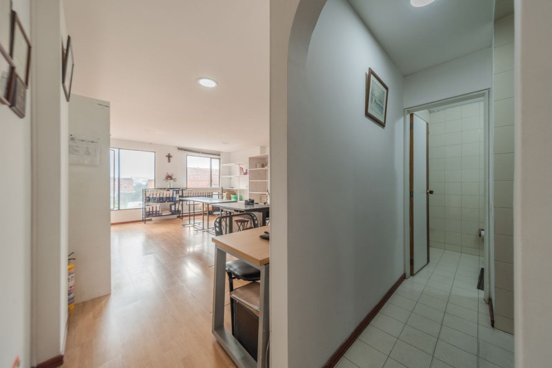 Oficina EN VENTA EN San Patricio-Usaquén, código: 28010 - 10
