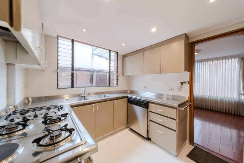 Apartamento EN ARRIENDO EN Santa Barbara Central-Usaquén, código: 28796 - 10