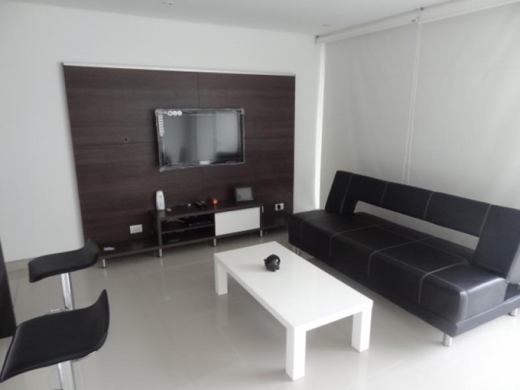 apartamento en arriendo 
