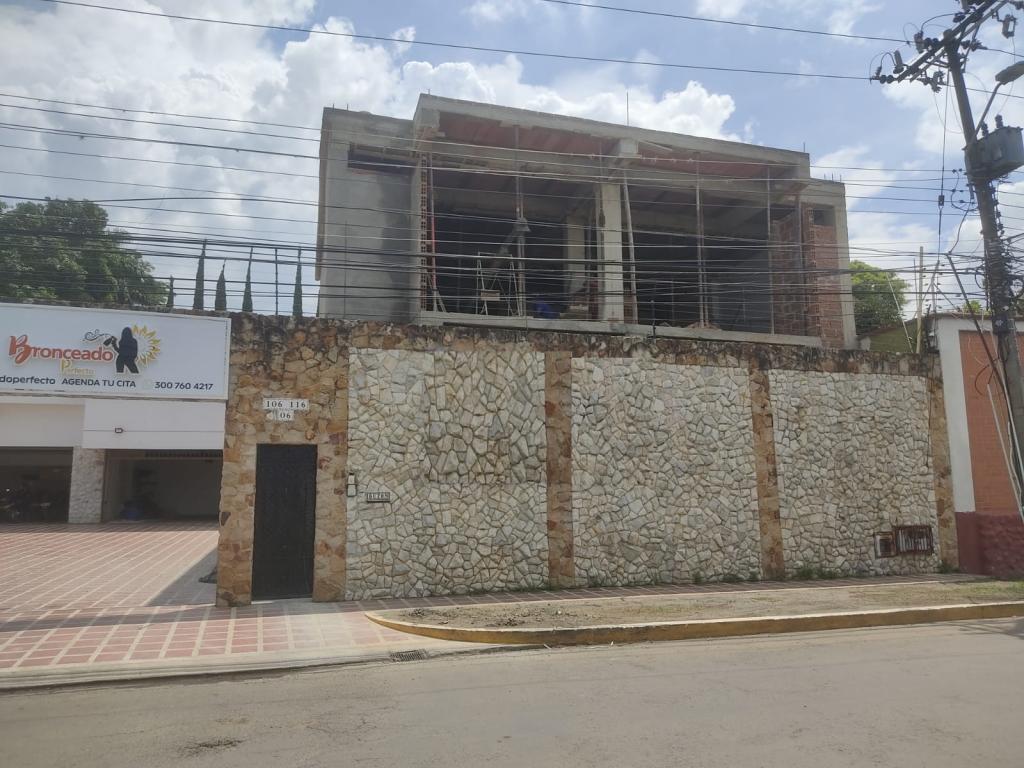 Local en arriendo, código 4652
