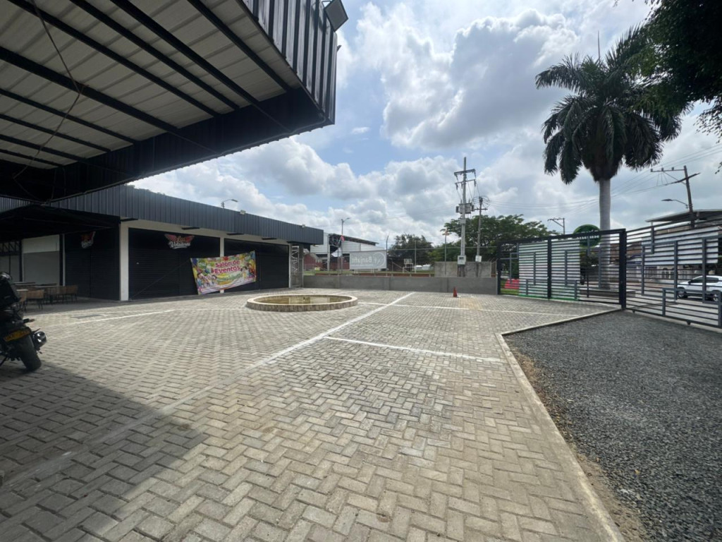Local en arriendo, código 7238