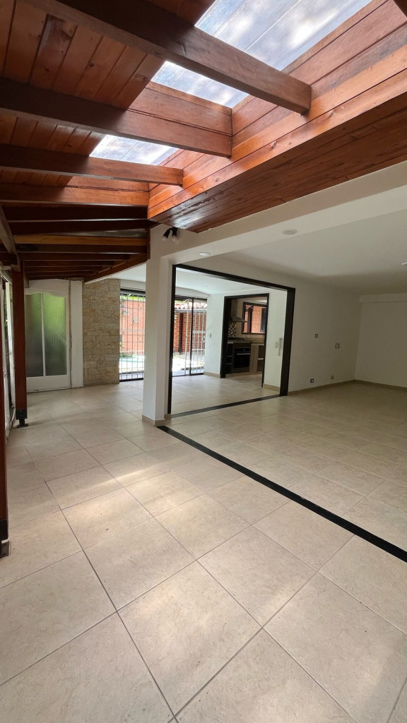 Casa en venta, código 7376