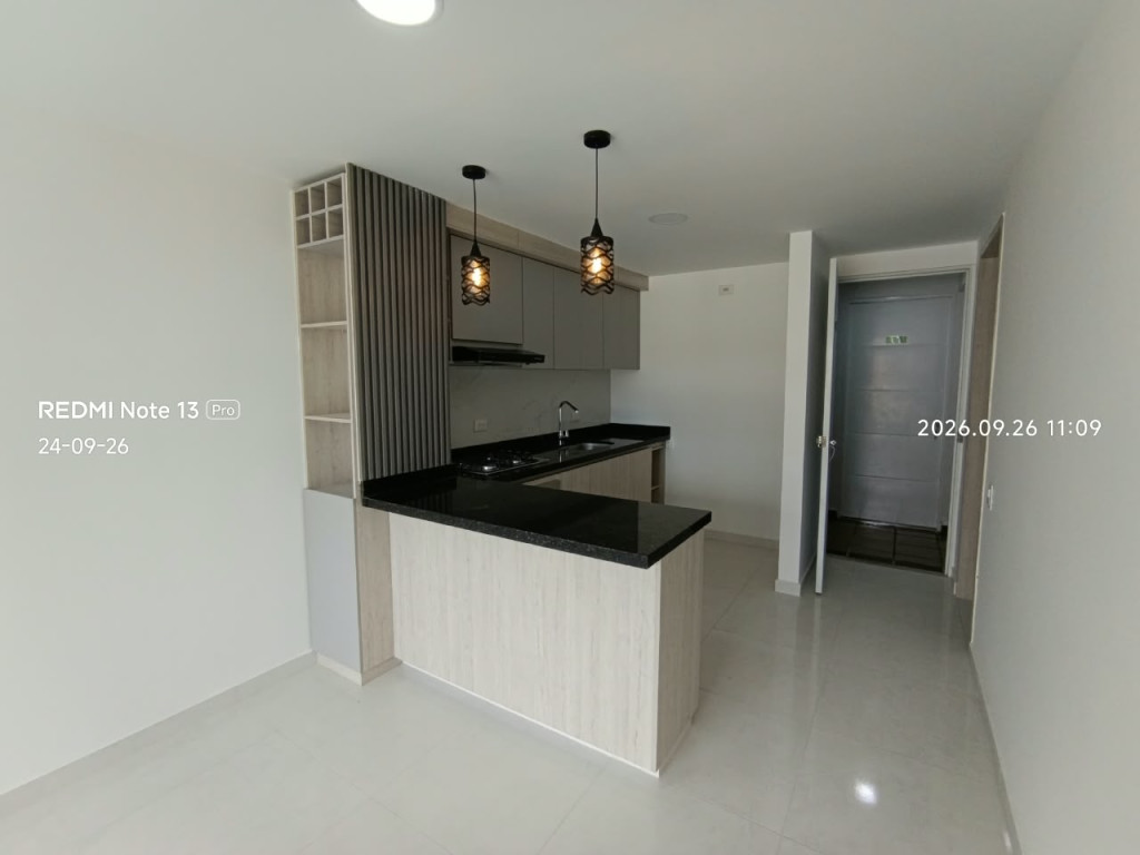 Apartamento en arriendo, código 7744