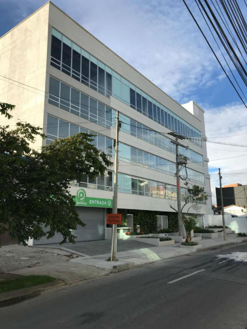 Consultorio En Arriendo - Lago Gaitán, Bogotá