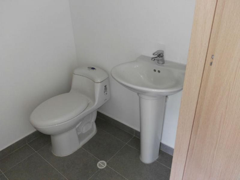 Consultorio En Arriendo - Lago Gaitán, Bogotá