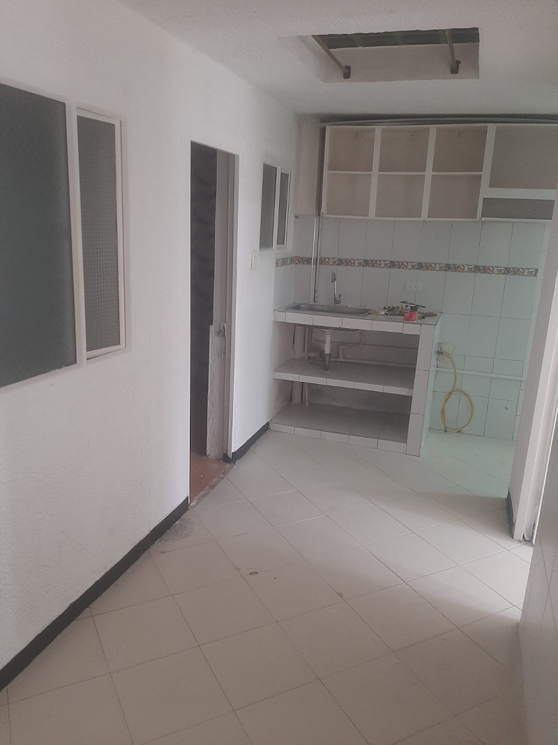 Apartamento En Arriendo - La Granja, Bogotá