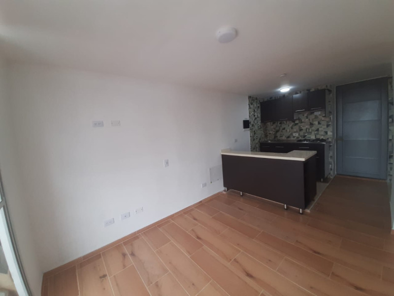 Apartamento En Arriendo - Ricaurte, Bogotá
