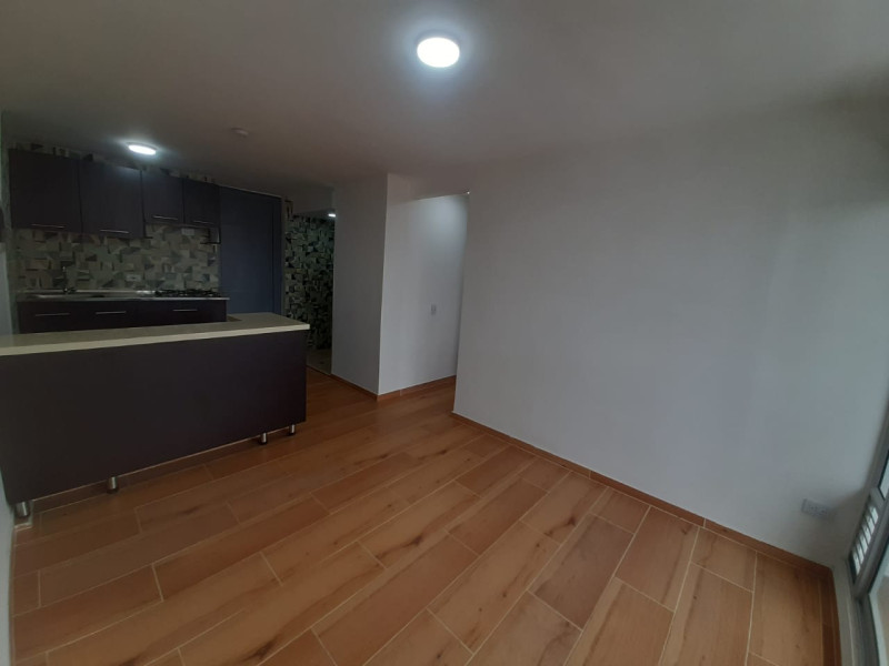 Apartamento En Arriendo - Ricaurte, Bogotá