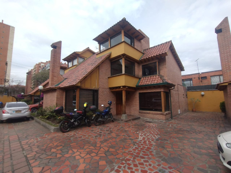 Casa En Arriendo - Belmira, Bogotá