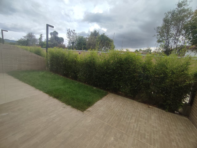 Apartamento En Arriendo - San José De Bavaria, Bogotá