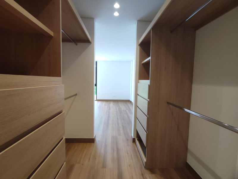 Apartamento En Arriendo - San José De Bavaria, Bogotá