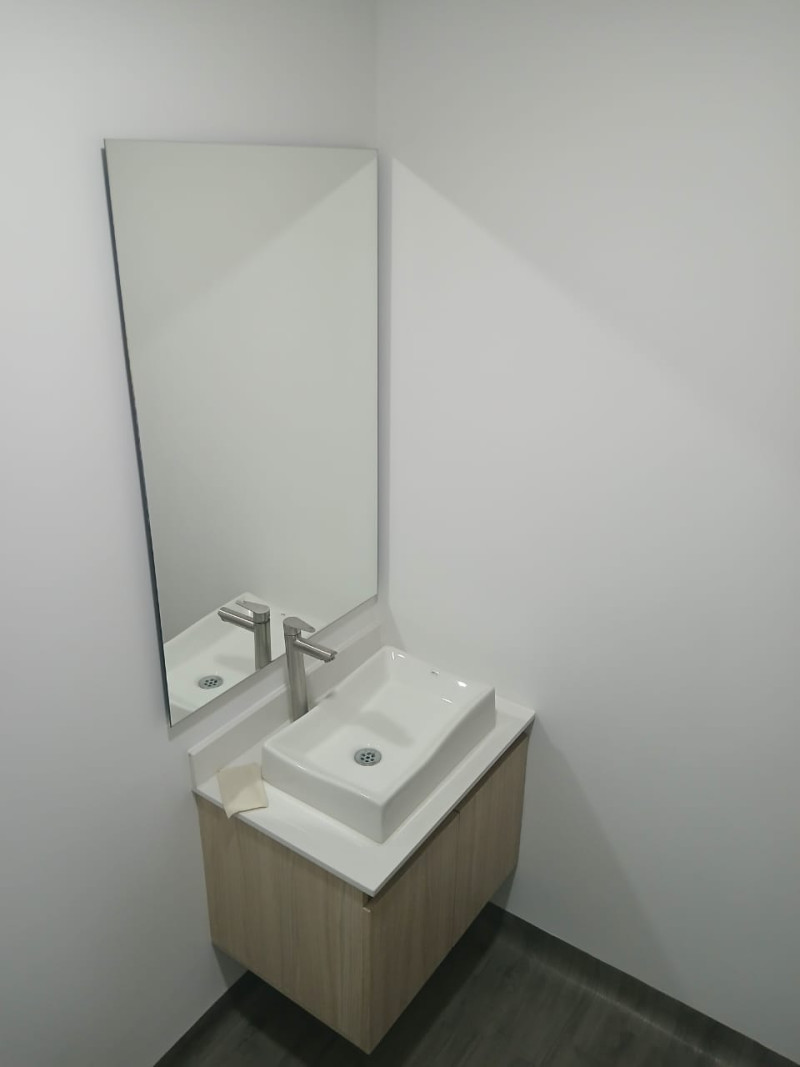 Consultorio En Arriendo - Lago Gaitán, Bogotá