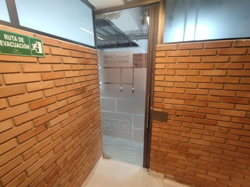Oficina en arriendo en Toberin, Bogotá, 160 m² · foto 8 de 11