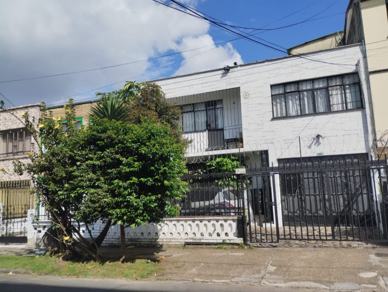 Apartaestudio En Arriendo - Chapinero Central, Bogotá