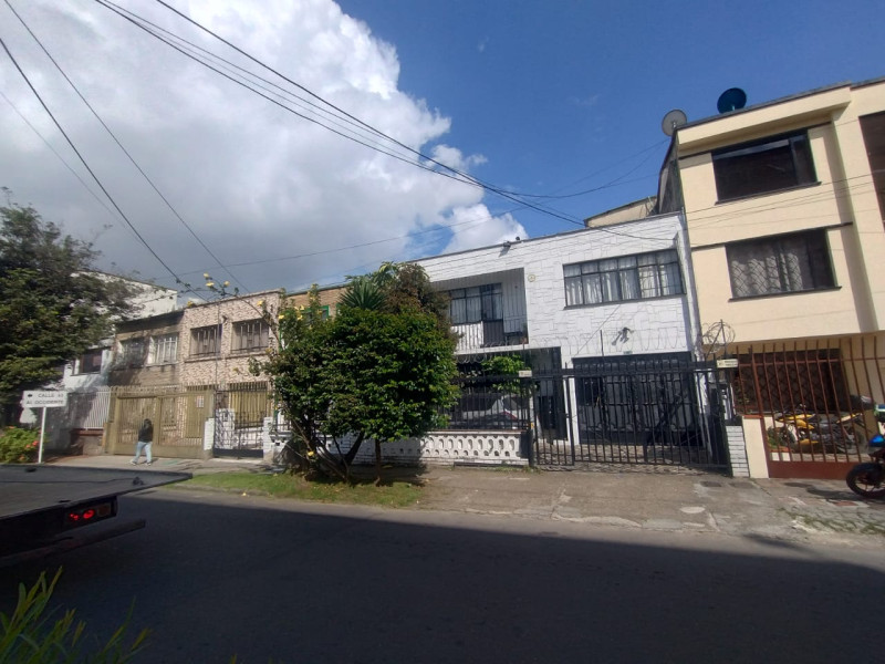 Apartaestudio En Arriendo - Chapinero Central, Bogotá