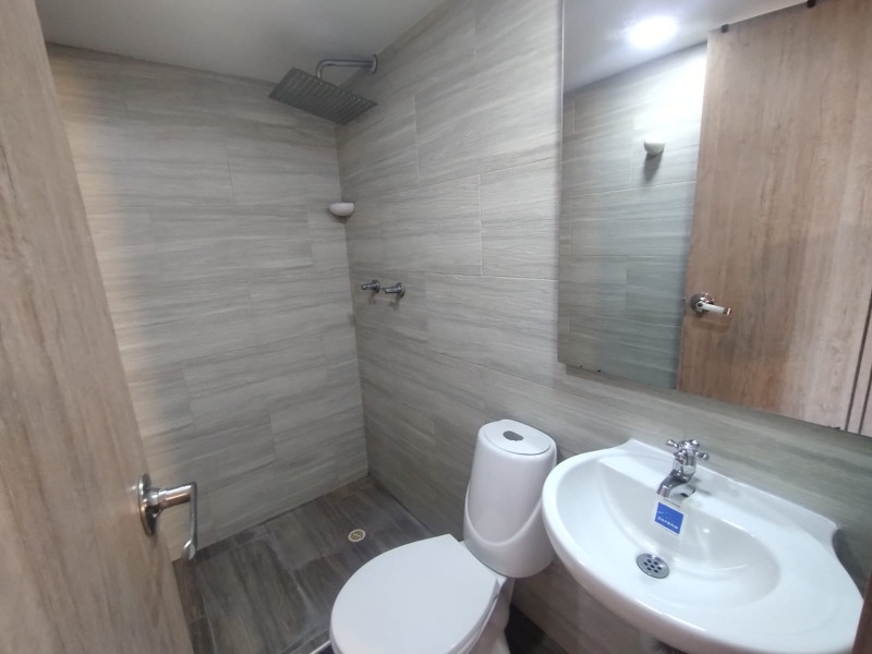 Apartamento En Arriendo - Madrid Variante Y P. Flores, Madrid