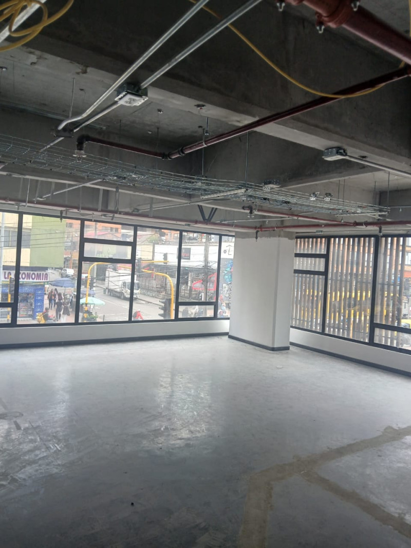 Edificio en arriendo en Chapinero Central, Bogotá, 235 m² · foto 4 de 15