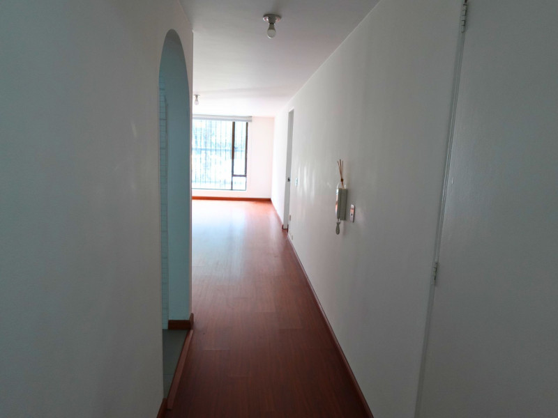 Apartaestudio En Arriendo - Colina Campestre, Bogotá