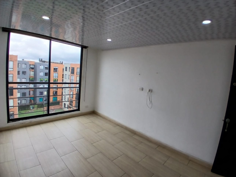Apartamento En Arriendo - Hacienda, Madrid
