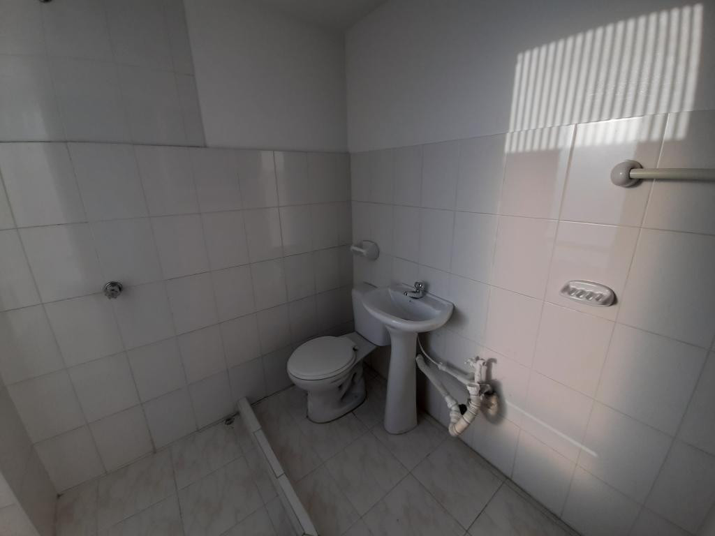 Oficina En Arriendo - Marly, Bogotá