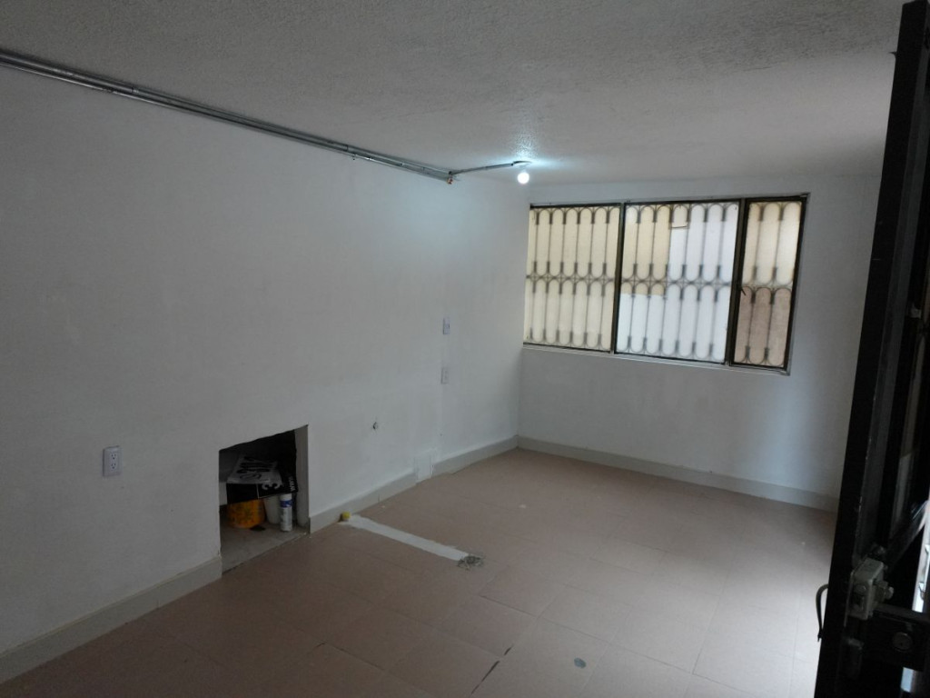 Local En Arriendo - El Chircal Sur, Bogotá