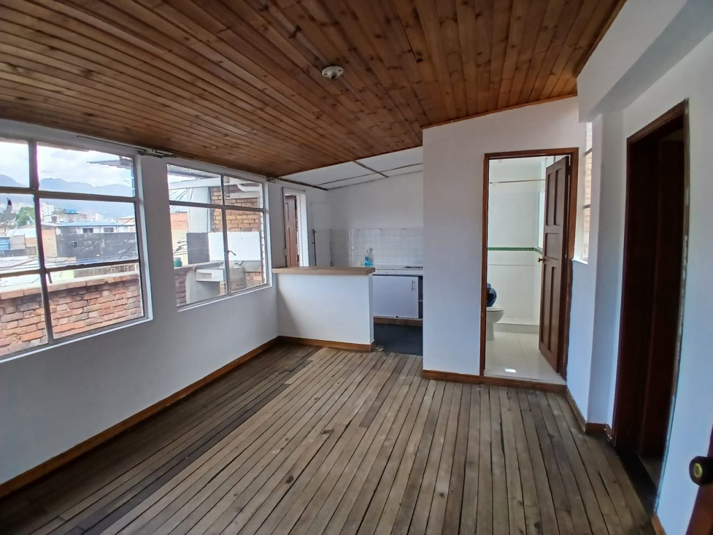 Apartamento En Arriendo - Siete De Agosto, Bogotá