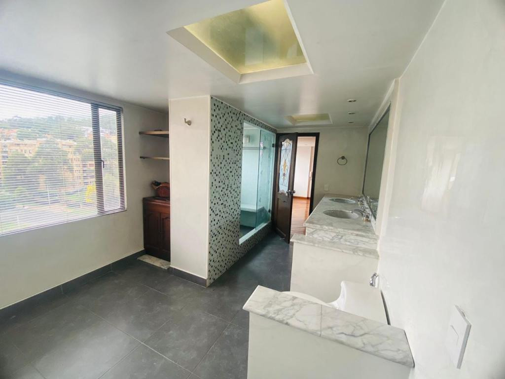 Apartamento En Arriendo - Bella Suiza-Usaquén, Bogotá