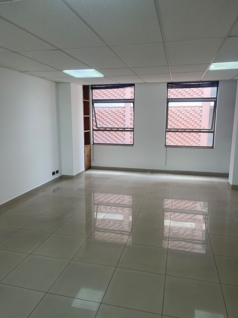 Oficina En Arriendo - Chico Norte Iii, Bogotá
