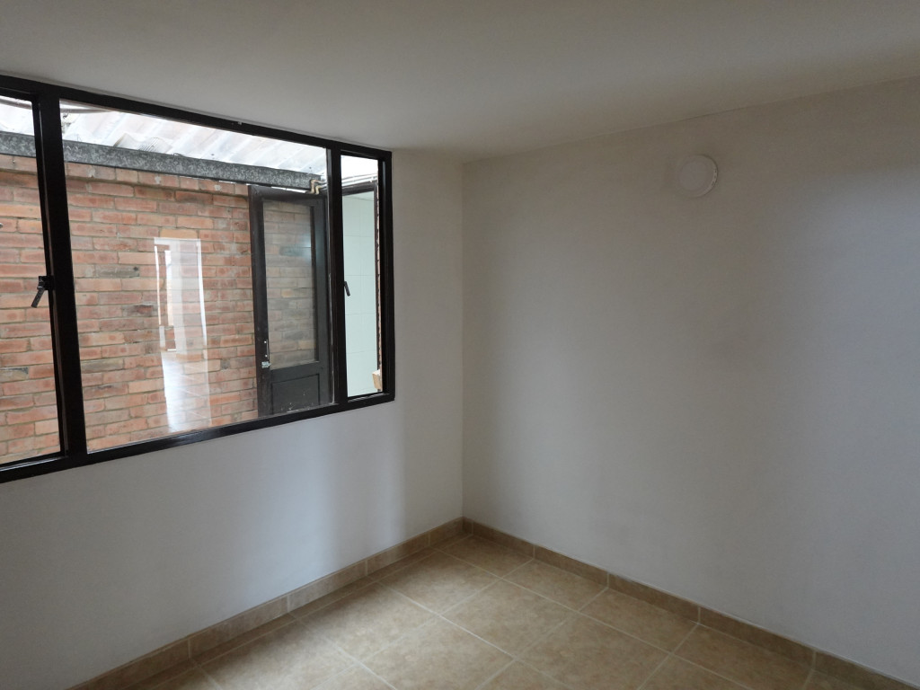 Apartamento En Arriendo - Estoril, Bogotá