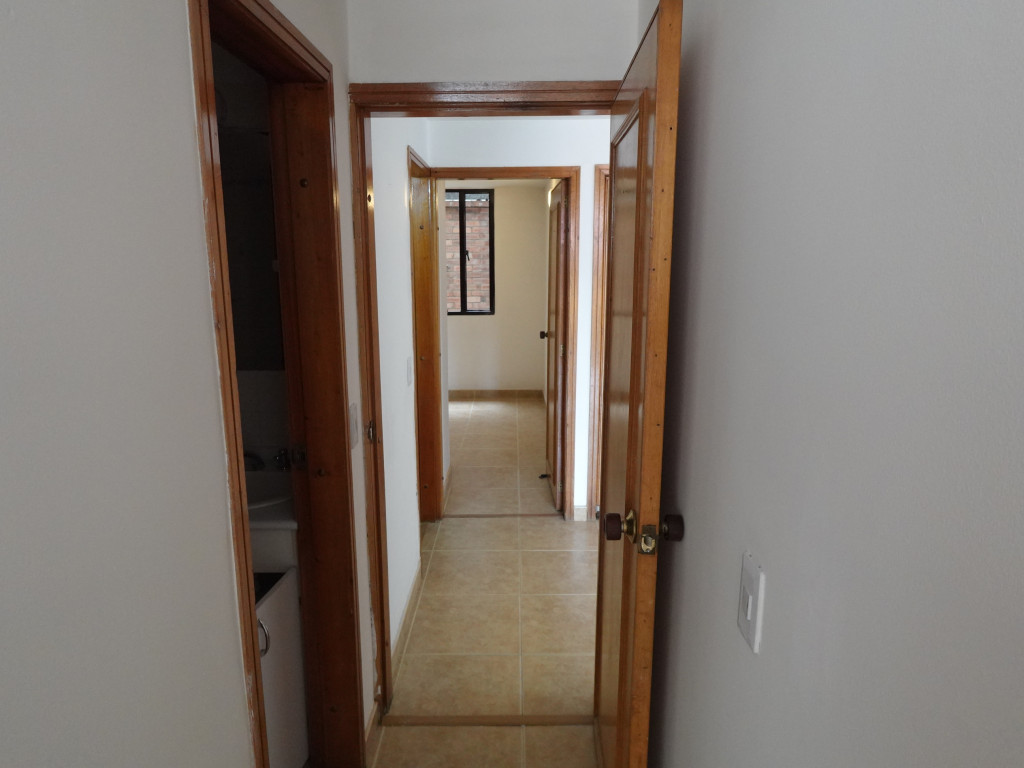 Apartamento En Arriendo - Estoril, Bogotá