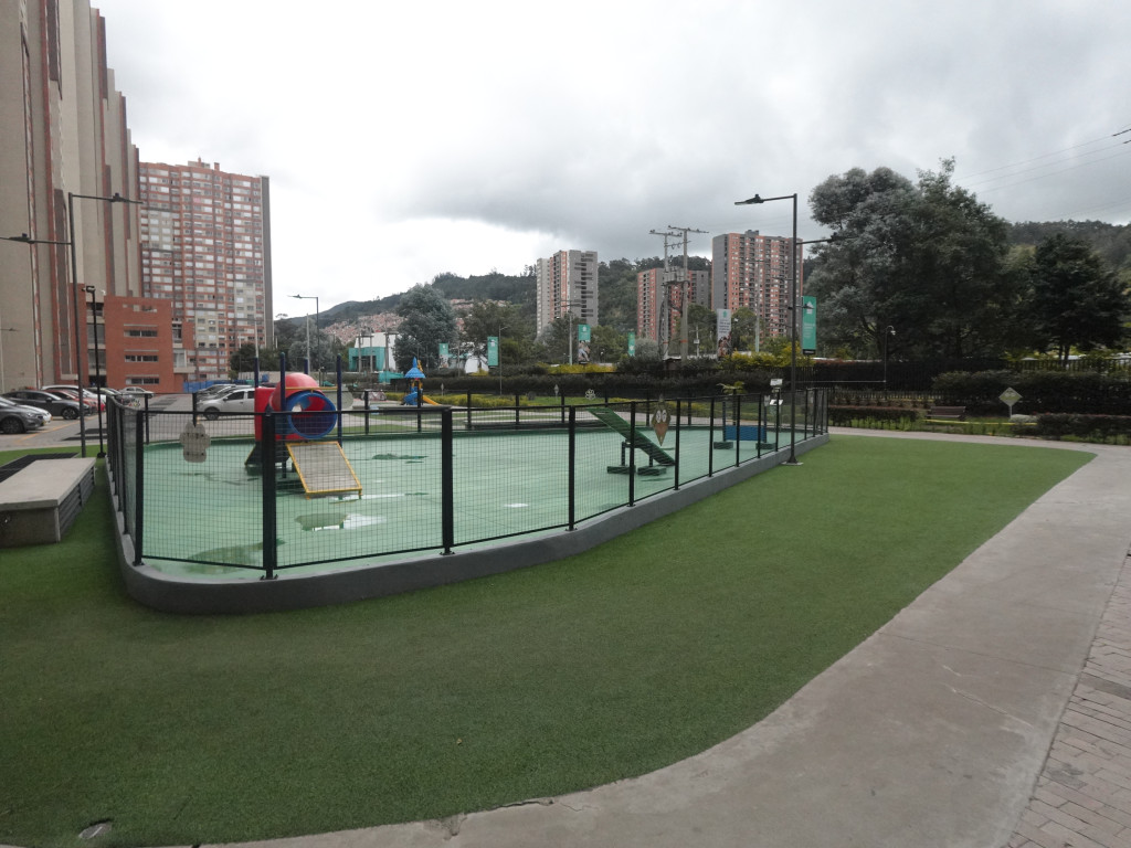Apartaestudio En Arriendo - La Granja Norte-Usaquén, Bogotá