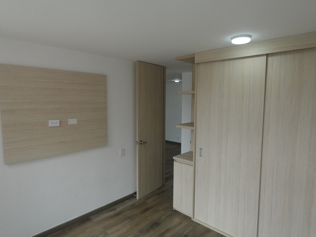 Apartaestudio En Arriendo - La Granja Norte-Usaquén, Bogotá
