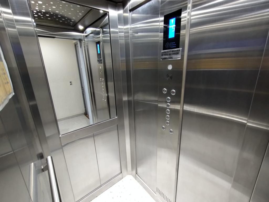 Apartamento En Arriendo - Simón Bolívar, Bogotá