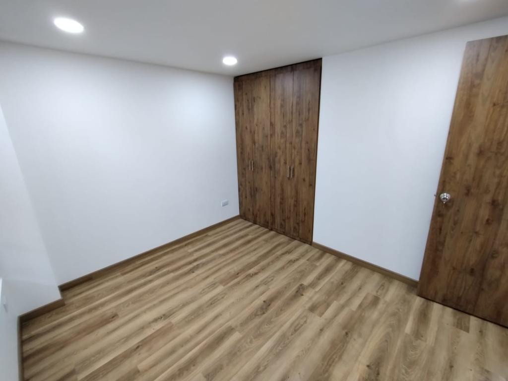 Apartamento En Arriendo - Simón Bolívar, Bogotá