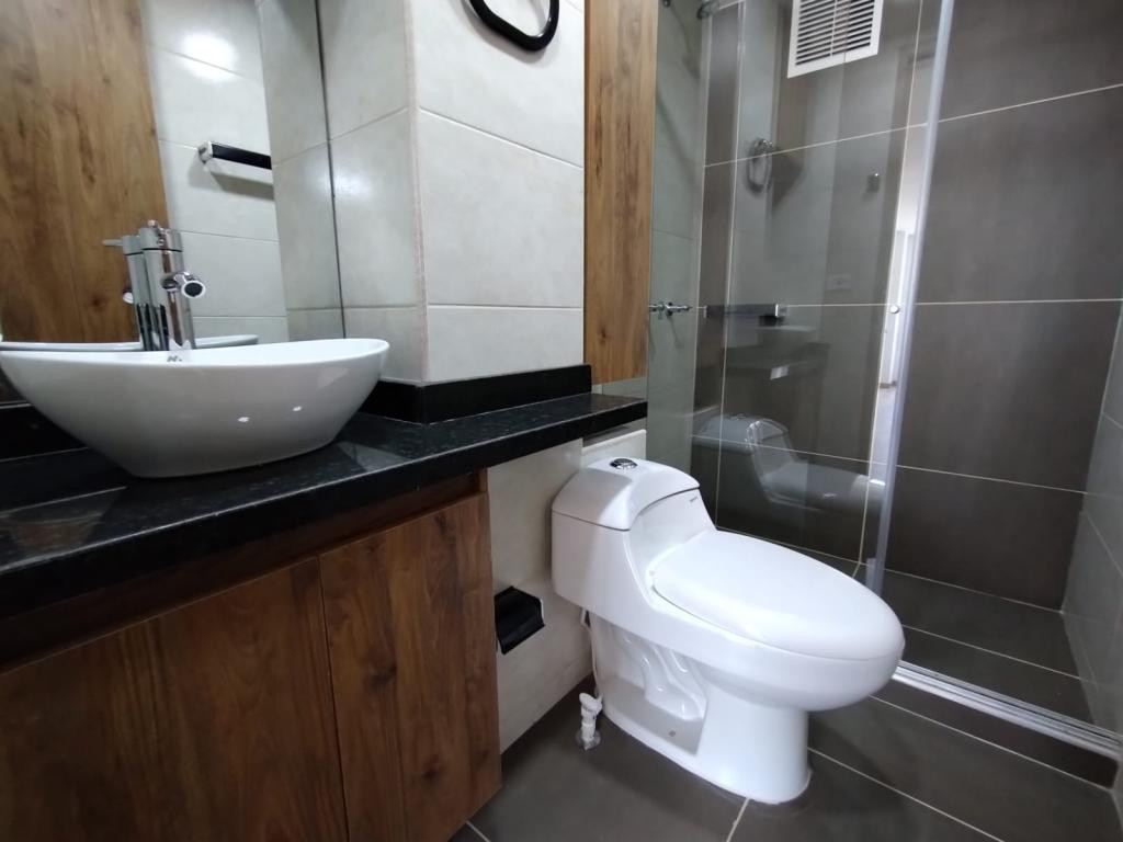 Apartamento En Arriendo - Simón Bolívar, Bogotá
