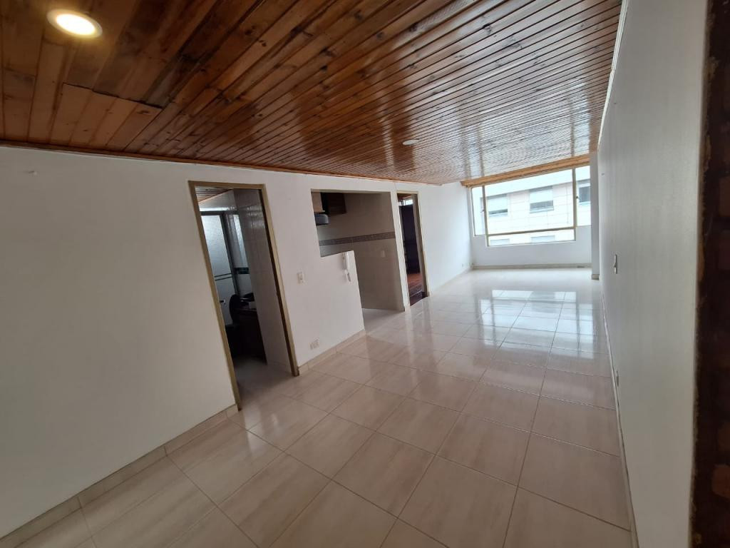 Apartamento En Arriendo - Ciudad Jardín, Bogotá