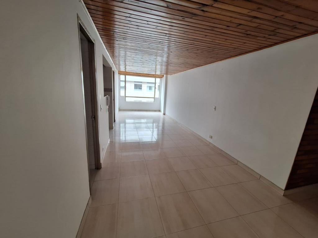 Apartamento En Arriendo - Ciudad Jardín, Bogotá
