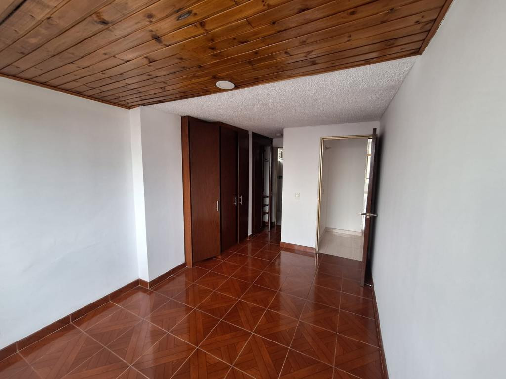 Apartamento En Arriendo - Ciudad Jardín, Bogotá