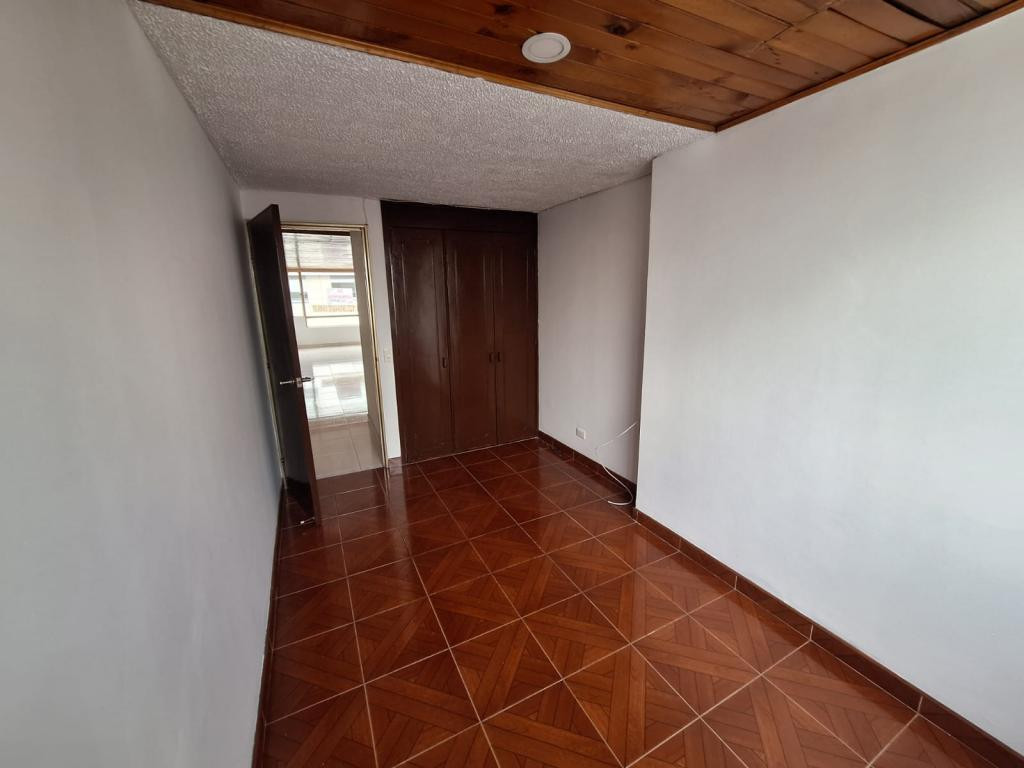 Apartamento En Arriendo - Ciudad Jardín, Bogotá