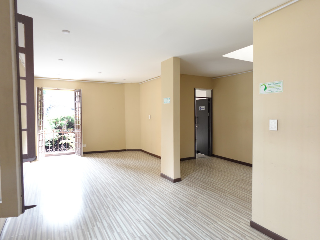 Casa de 3 alcobas en arriendo en Los Rosales, Bogotá, 270 m² · foto 16 de 24