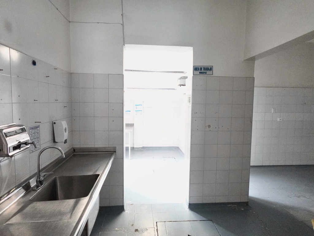 Casa de 3 alcobas en arriendo en Los Rosales, Bogotá, 270 m² · foto 20 de 24