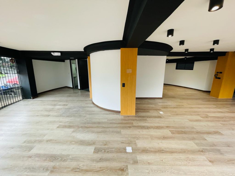 Local En Venta - La Floresta, Bogotá