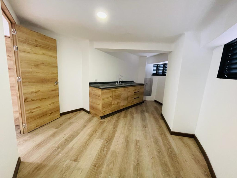 Local En Venta - La Floresta, Bogotá