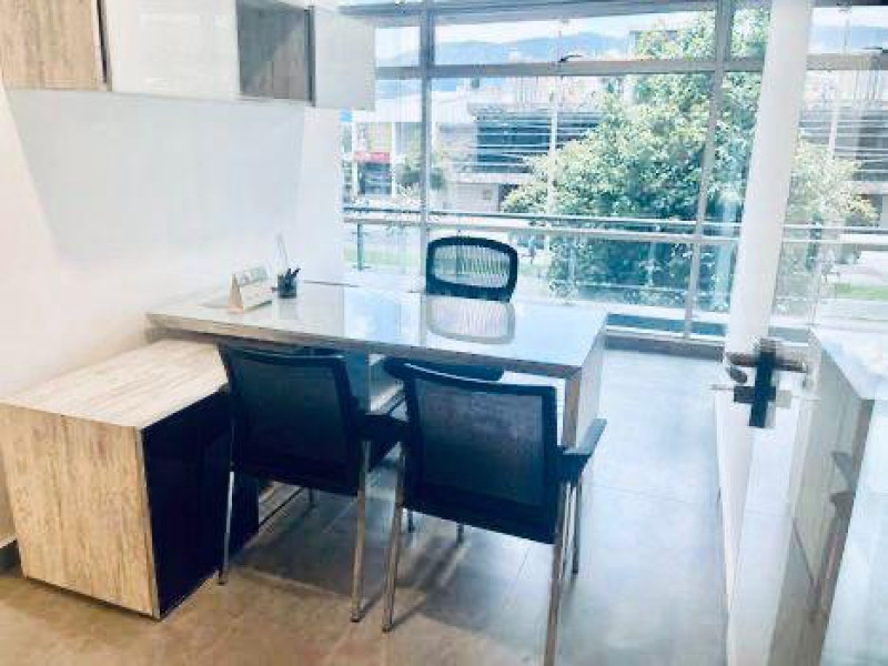 Oficina En Venta - Santa Barbara Occidental Usaquén, Bogotá