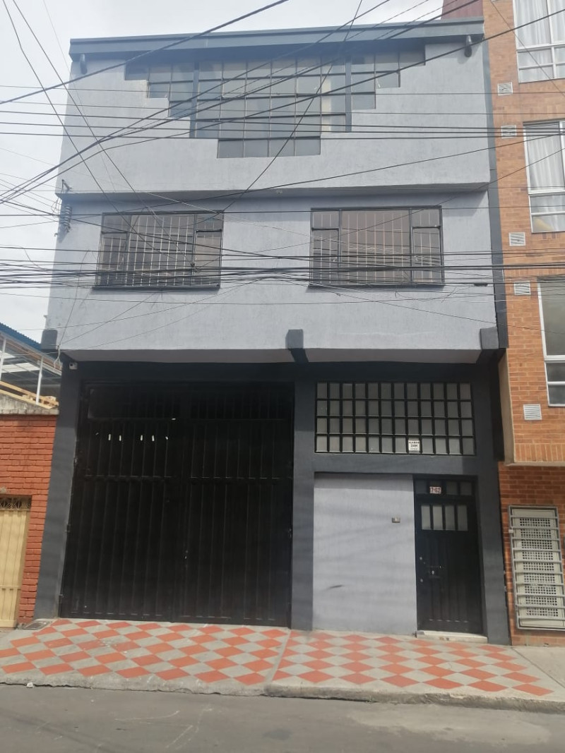 Bodega En Venta - La Serena, Bogotá