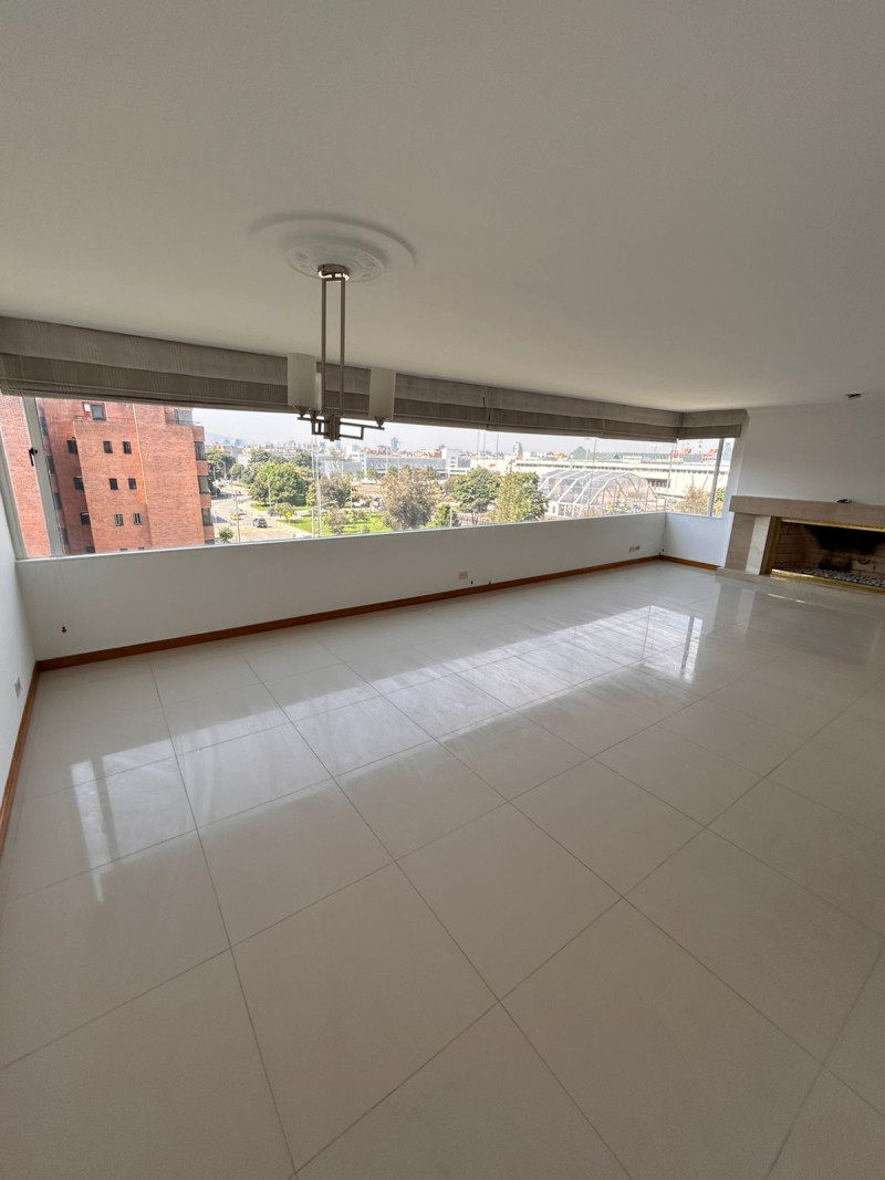 Apartamento En Venta - Unicentro, Bogotá