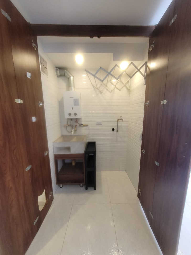Apartamento En Venta - Primavera, Bogotá
