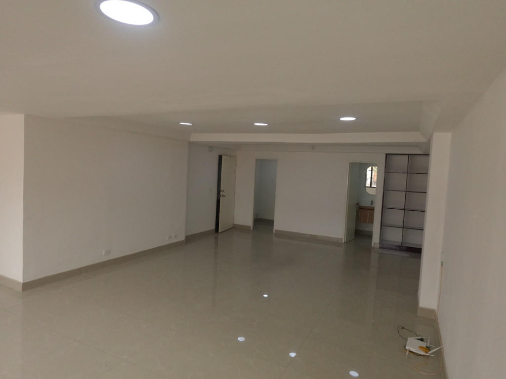 Oficina En Venta - Santa Barbara Central-Usaquén, Bogotá