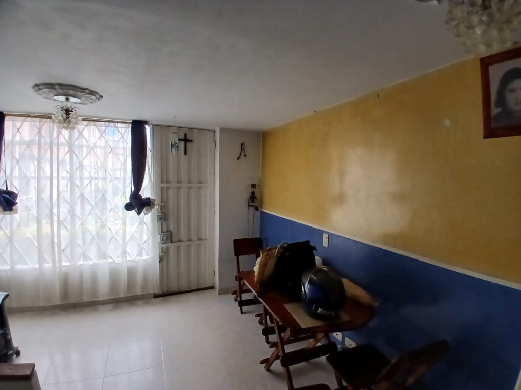 Casa En Venta - Villa Gladys-Engativá, Bogotá